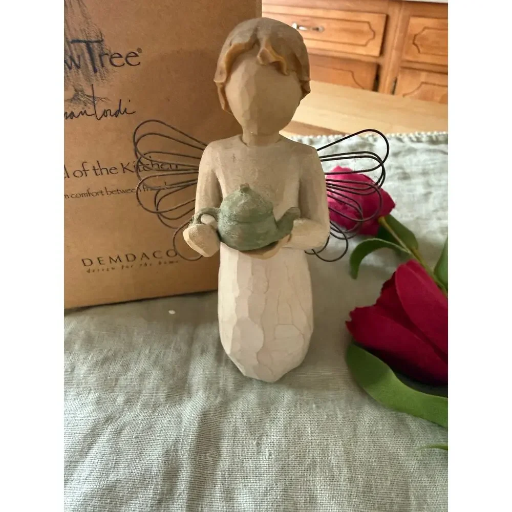 Willow Tree Susan Angel of the Kitchen Angel with Box